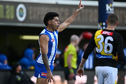 Paul Curtis schopte vijf doelpunten, waaronder een spectaculaire in het derde kwartaal.