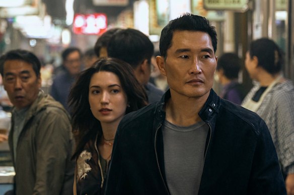 Reina Hardesty en Daniel Dae Kim in Butterfly.