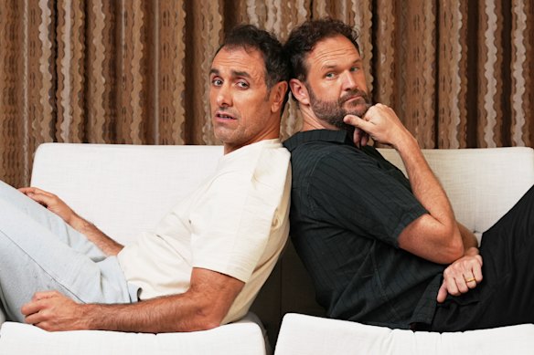 Filmbuddy's Michael Angelo Covino en Kyle Marvin verkennen moderne liefde in Splitsville.