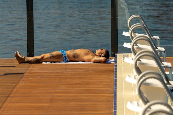 Woensdag wat zon opzuigen.