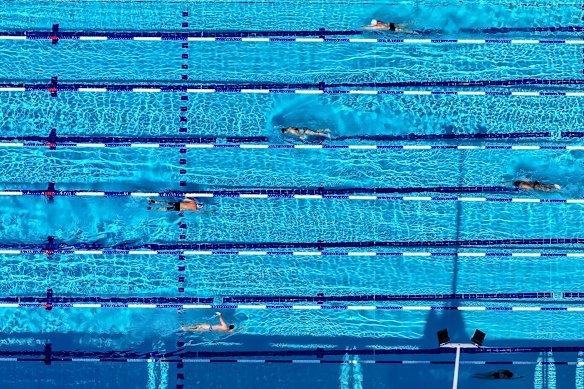 Het zwembad is overgestapt op 100 procent groene elektriciteit om de uitstoot met ongeveer 400 ton per jaar te verminderen.