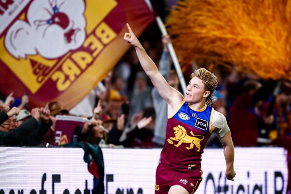 Levi Ashcroft krijgt de kans om op te treden in de afwezigheid van Lachie Neale.