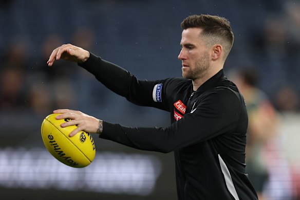 Collingwood -verdediger Jeremy Howe is ingesteld voor een voorlopige definitieve terugkeer.