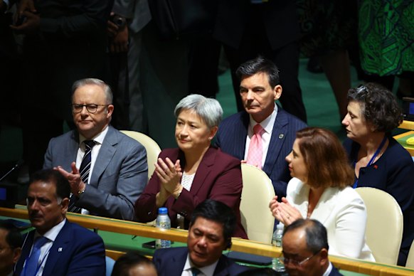 Premier Anthony Albanese en minister van Buitenlandse Zaken Penny Wong wonen de Algemene Vergadering van de Verenigde Naties bij.