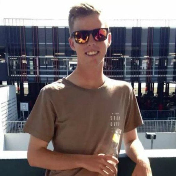 Dean Webber was 19 in de nacht van de doden in zijn eigendom van Alva Beach.