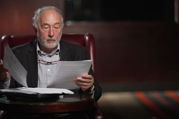 David Heilpern, een gepensioneerde magistraat en nu Dean of Law aan de Southern Cross University.