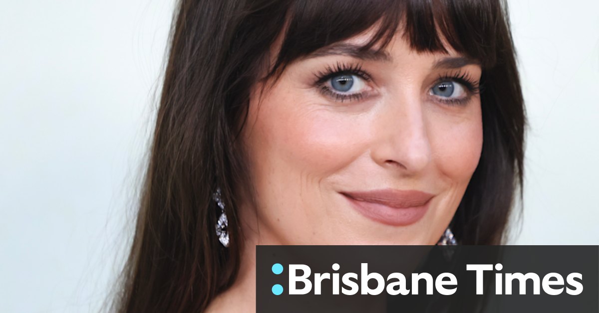 Dakota Johnson heeft veel nagedacht over relaties. Vraag gewoon niet naar haar eigen