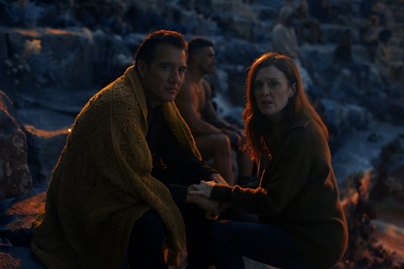 Clive Owen en Julianne Moore in Lisey's Story.