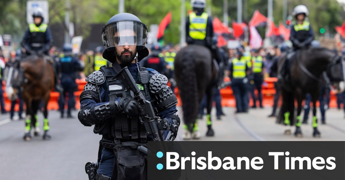 Premier Jacinta Allan sluit protestvergunningen uit om de politie te beschermen na het geweld van het weekend