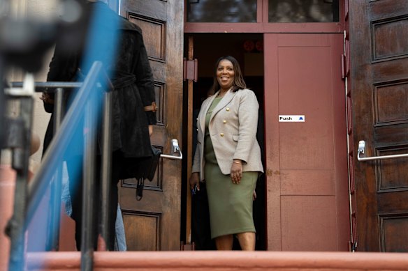 De New Yorkse procureur-generaal Letitia James zag ook dat de zaak tegen haar door een federale rechter werd verworpen.