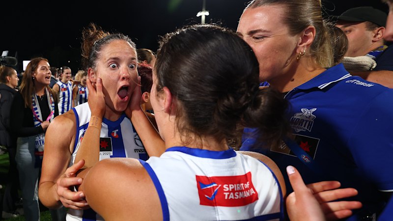 North Melbourne Kangaroos versloeg Brisbane Lions en sloot een perfect seizoen af ​​voor Emma Kearney, Jasmine Garner, Ash Riddell en Libby Birch; resultaten van Ikon Park