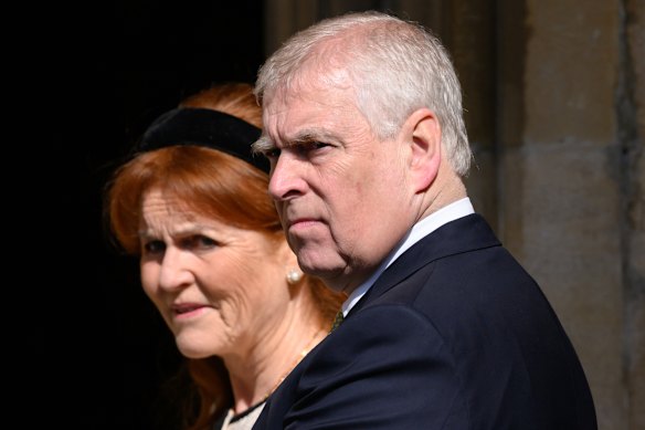 Andrew met zijn ex-vrouw, Sarah Ferguson, in april.