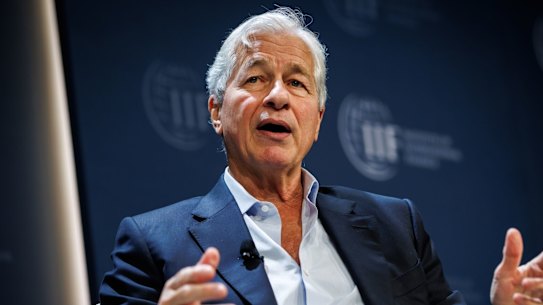 Amerika's meest invloedrijke bankier zette de markten op scherp met zijn 'kakkerlak'-waarschuwing.