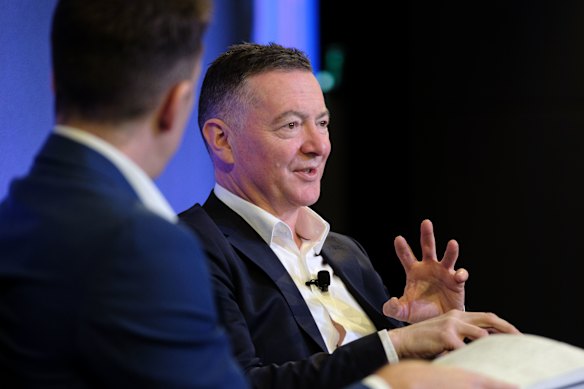 ASIC-commissaris Alan Kirkland zegt dat bedrijven zichzelf moeten vergelijken met de bevindingen uit het rapport van de toezichthouder.